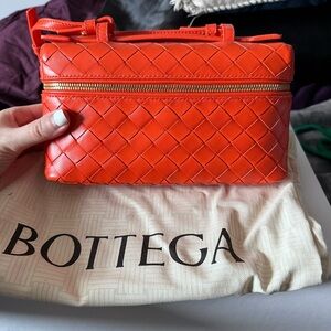 Bottega Veneta orange bang bang vanity case